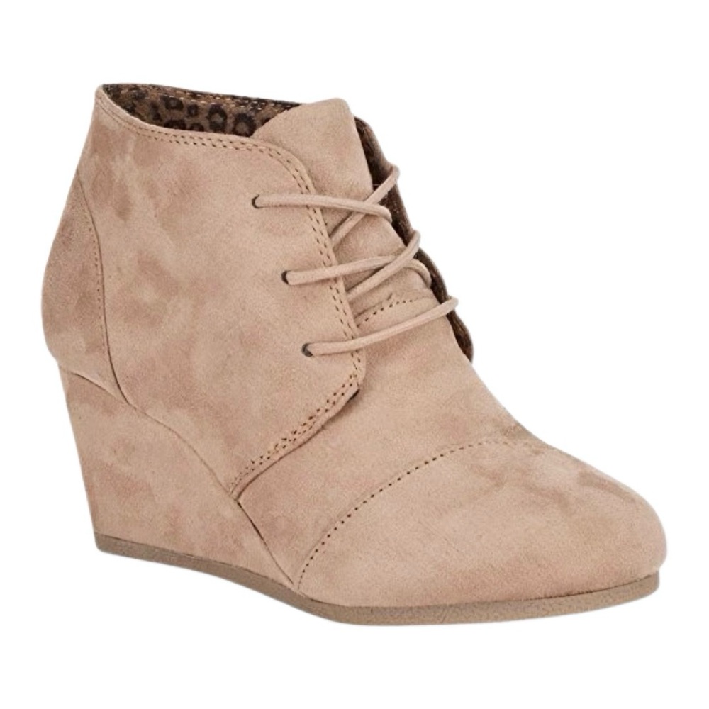 Beige Lace-Up Wedge Heel Ankle Boots